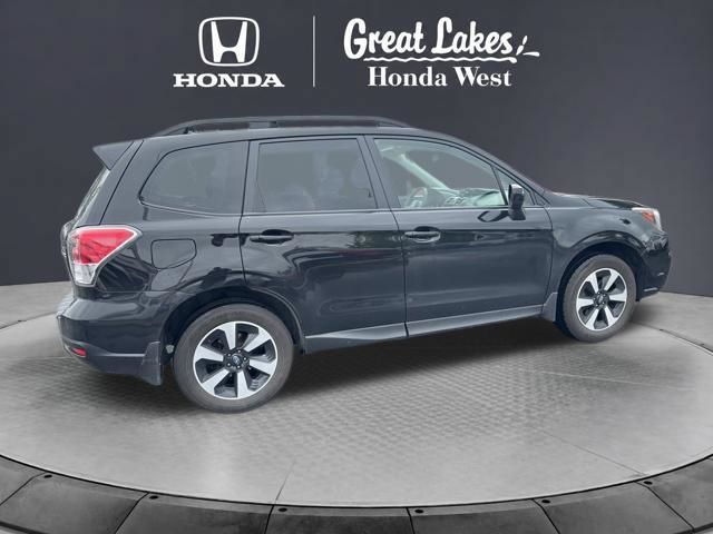 Used 2018 Subaru Forester 2.5i Premium w/ All-Weather Package AWD/4WD image 6