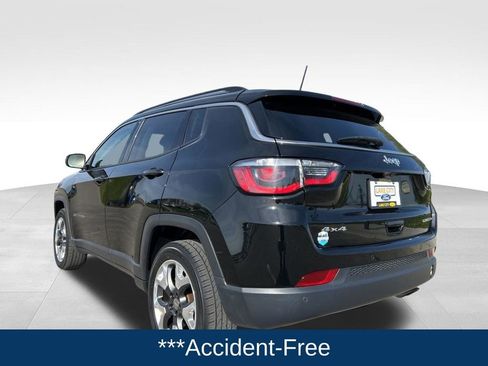 Used 2018 Jeep Compass Limited w/ Navigation Group AWD/4WD image 3