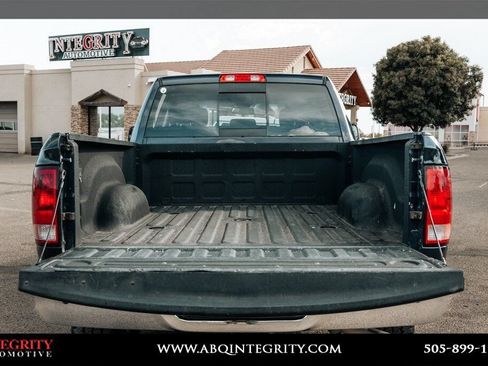 Used 2018 RAM 2500 SLT AWD/4WD image 42