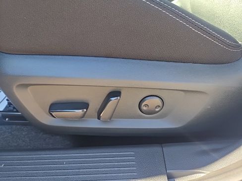 New 2026 Nissan Rogue SV image 10