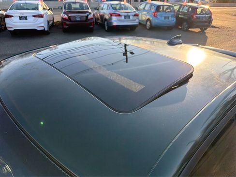 Used 2016 Dodge Charger R/T Scat Pack w/ Technology Group image 11