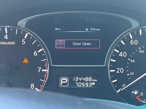 Used 2015 Nissan Altima 2.5 S w/ Power Driver Seat Package FWD image 16