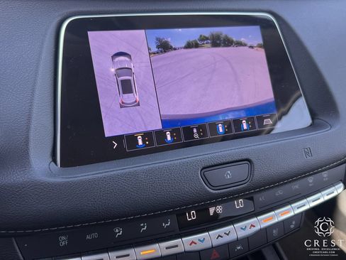 Used 2020 Cadillac XT4 Premium Luxury FWD image 17