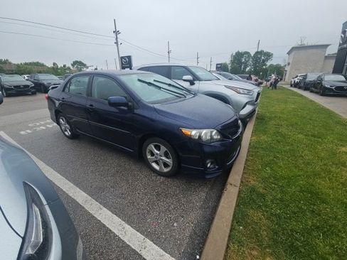 Used 2013 Toyota Corolla S FWD image 18