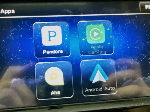 Used 2018 Subaru Impreza 2.0i AWD/4WD image 2