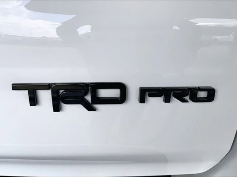 Used 2022 Toyota 4Runner TRD Pro AWD/4WD image 7