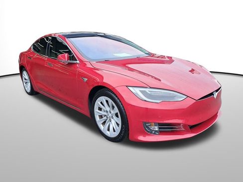 Used 2018 Tesla Model S 75D image 8