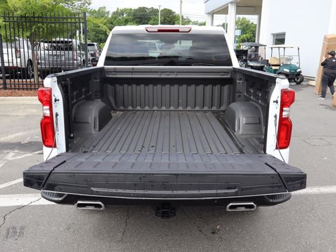 Certified 2024 Chevrolet Silverado 1500 LT Trail Boss image 12