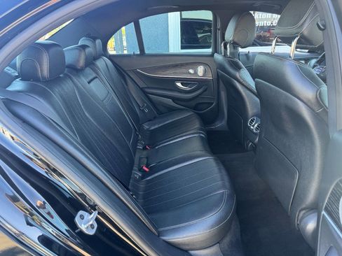 Used 2019 Mercedes-Benz E 300 image 13
