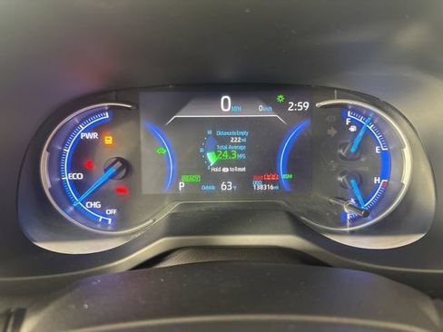 Used 2019 Toyota RAV4 XSE AWD/4WD image 18