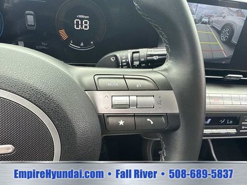 Used 2024 Hyundai Kona SEL AWD/4WD image 28
