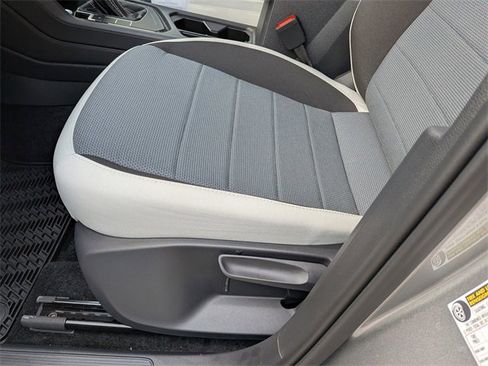 New 2026 Volkswagen Taos S image 19