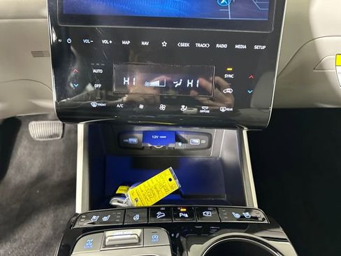Certified 2023 Hyundai Tucson Limited image 23