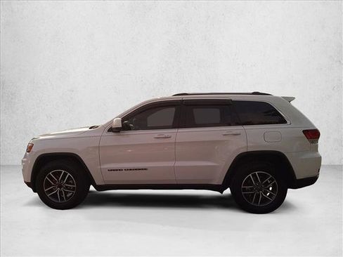 Used 2020 Jeep Grand Cherokee Laredo w/ Laredo X Package RWD image 8
