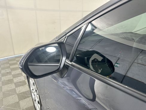 Used 2025 Toyota Corolla LE FWD image 10