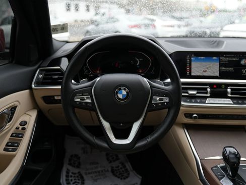 Used 2021 BMW 330i xDrive Sedan w/ Convenience Package image 17