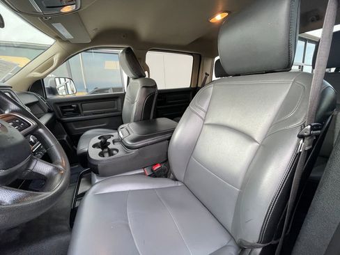 Used 2020 RAM 2500 Tradesman w/ Bed Utility Group image 10