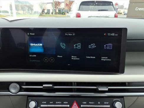 Used 2025 Hyundai Tucson SE image 11