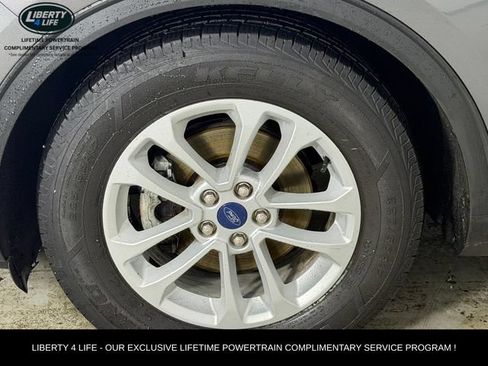 Certified 2022 Ford Escape SE w/ Convenience Package FWD image 10
