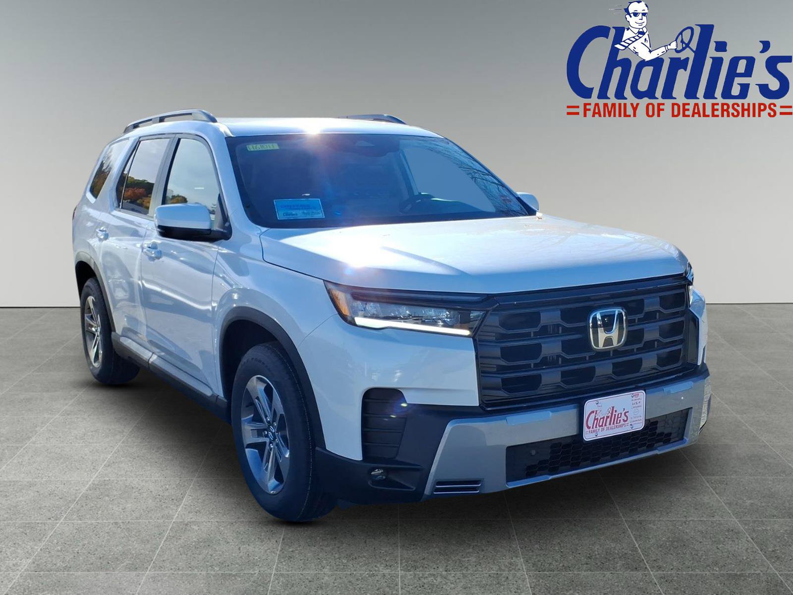 New 2026 Honda Pilot EX-L image 3