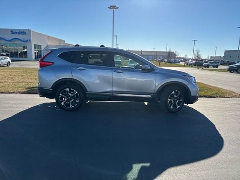 Certified 2019 Honda CR-V Touring image 2