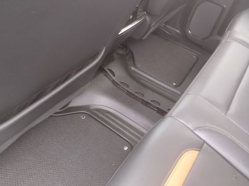 Used 2023 GMC Sierra 1500 AT4 image 19