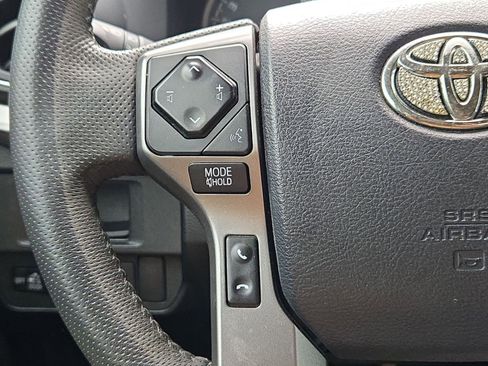 Used 2019 Toyota Tacoma SR5 image 12