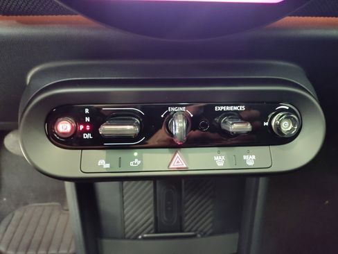 New 2026 MINI Cooper 2-Door Hardtop image 20