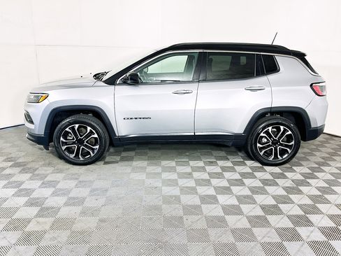 Used 2023 Jeep Compass Limited AWD/4WD image 6