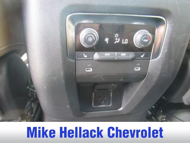 Used 2024 Chevrolet Tahoe Premier AWD/4WD image 24