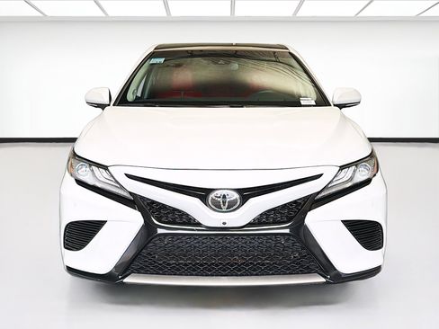 Used 2019 Toyota Camry XSE w/ Driver Assist Package image 2