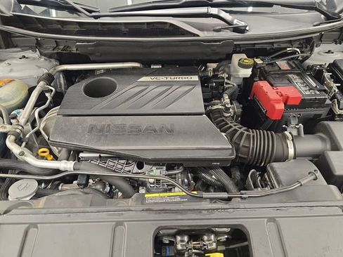 Used 2025 Nissan Rogue SV AWD/4WD image 35