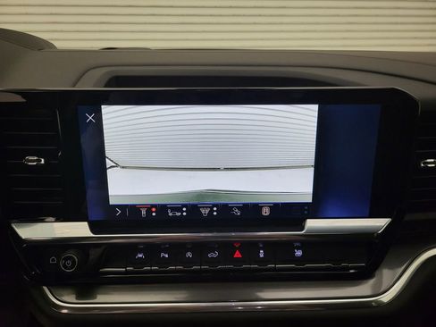 New 2026 Chevrolet Silverado 1500 High Country image 17