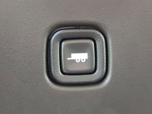 New 2025 GMC Savana 2500 w/ Driver Convenience Package image 6