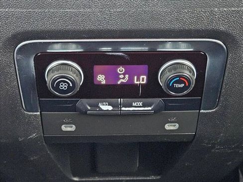 Used 2023 Chevrolet Suburban Z71 w/ Max Trailering Package AWD/4WD image 17