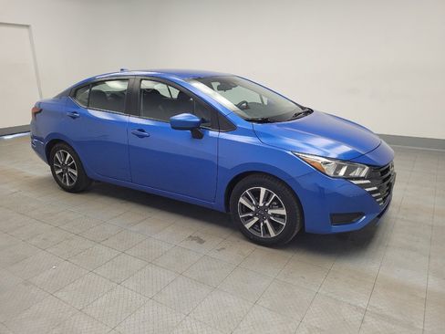 Used 2024 Nissan Versa SV image 11