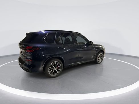 New 2026 BMW X5 M60i w/ Executive Package image 8
