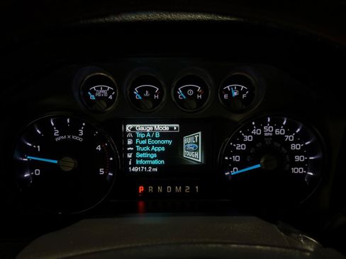 Used 2014 Ford F250 Platinum w/ FX4 Off-Road Package AWD/4WD image 47