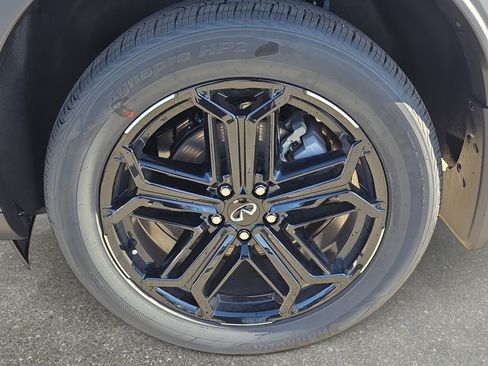 New 2026 INFINITI QX60 Sport w/ Dark Cargo Package image 32