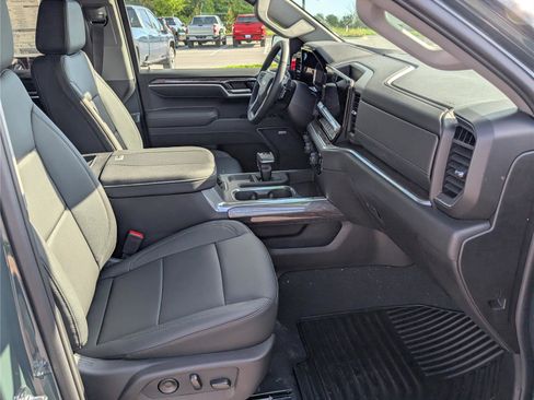 New 2026 Chevrolet Silverado 1500 LTZ w/ LTZ Convenience Package II AWD/4WD image 6