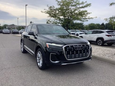 Used 2025 Audi Q7 2.0T Premium AWD/4WD image 3