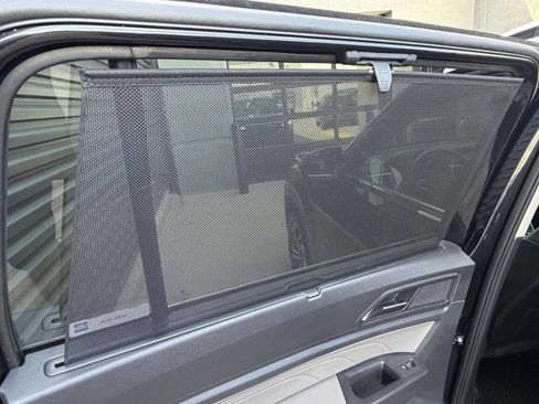 Used 2023 Volkswagen Atlas SEL image 19