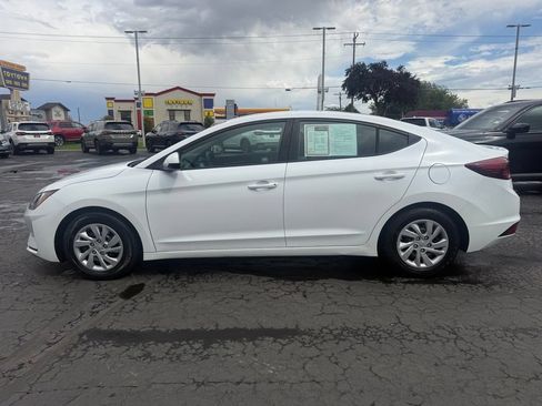 Used 2020 Hyundai Elantra SE w/ Cargo Package (C1) FWD image 7