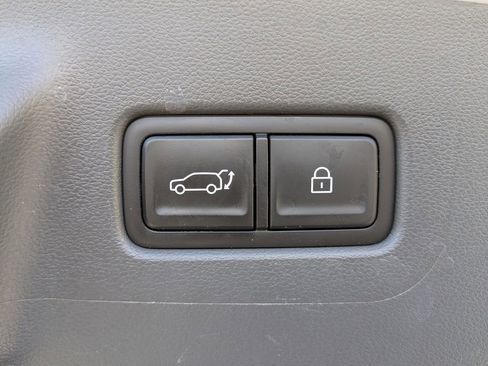 Used 2024 Hyundai Santa Fe Limited image 14