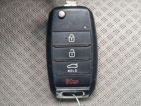 Used 2016 Kia Optima LX w/ Option Group 014 FWD image 31