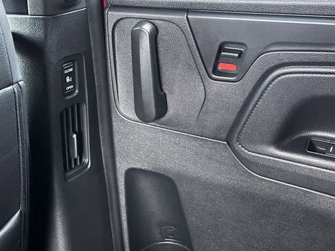 Used 2023 Honda Odyssey Sport image 23