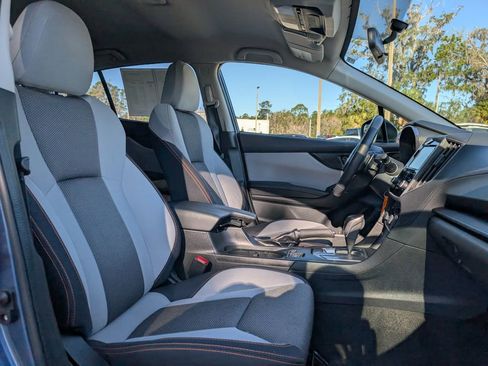 Used 2018 Subaru Crosstrek 2.0i Premium image 17