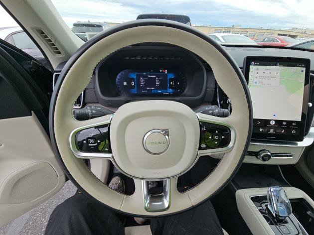 Used 2026 Volvo XC90 B6 Ultra AWD/4WD image 8