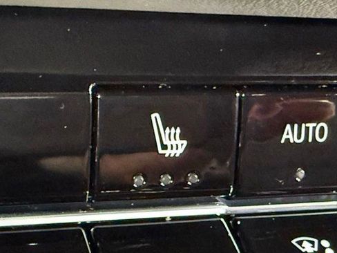 New 2026 Chevrolet Equinox LT w/ Convenience Package II image 21