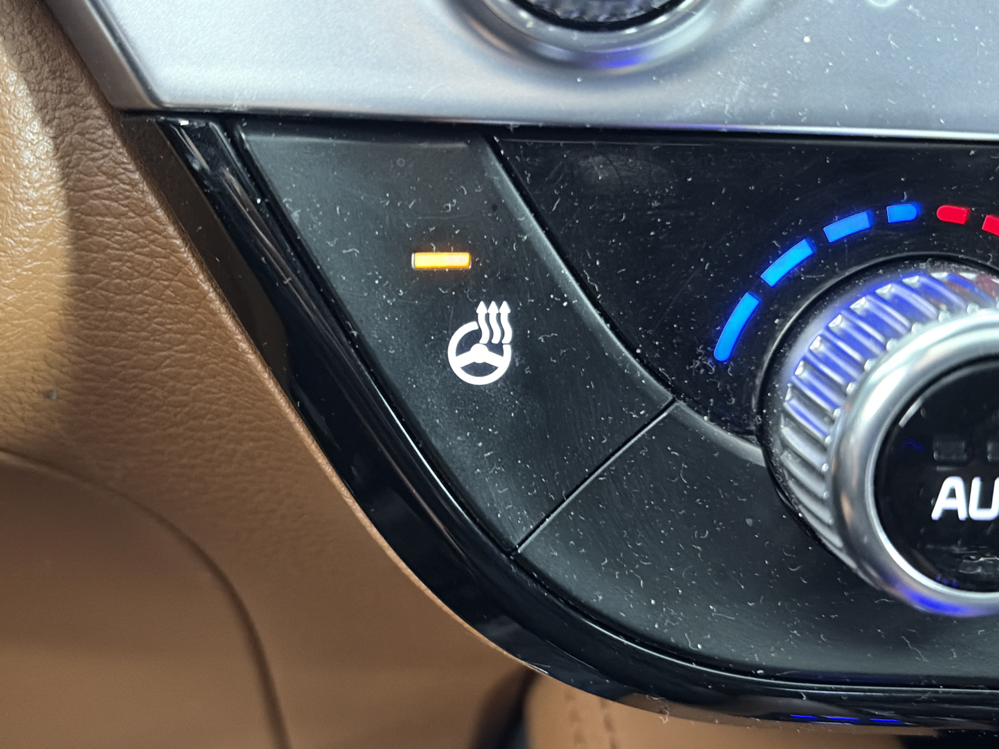 Certified 2024 Kia Telluride SX X-Line AWD/4WD image 28